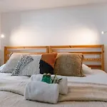 Casiola - Cozy With Parking Near The Apartamento *