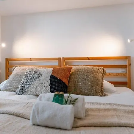Casiola - Cozy With Parking Near The Appartamento *